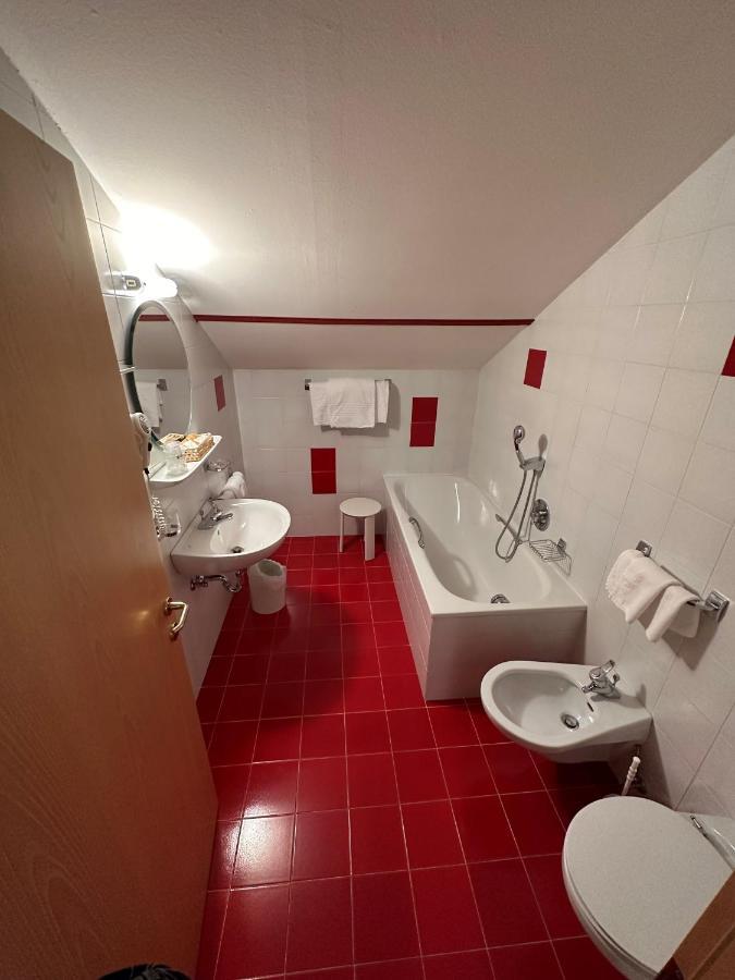 Hotel Brandl San Candido Zewnętrze zdjęcie