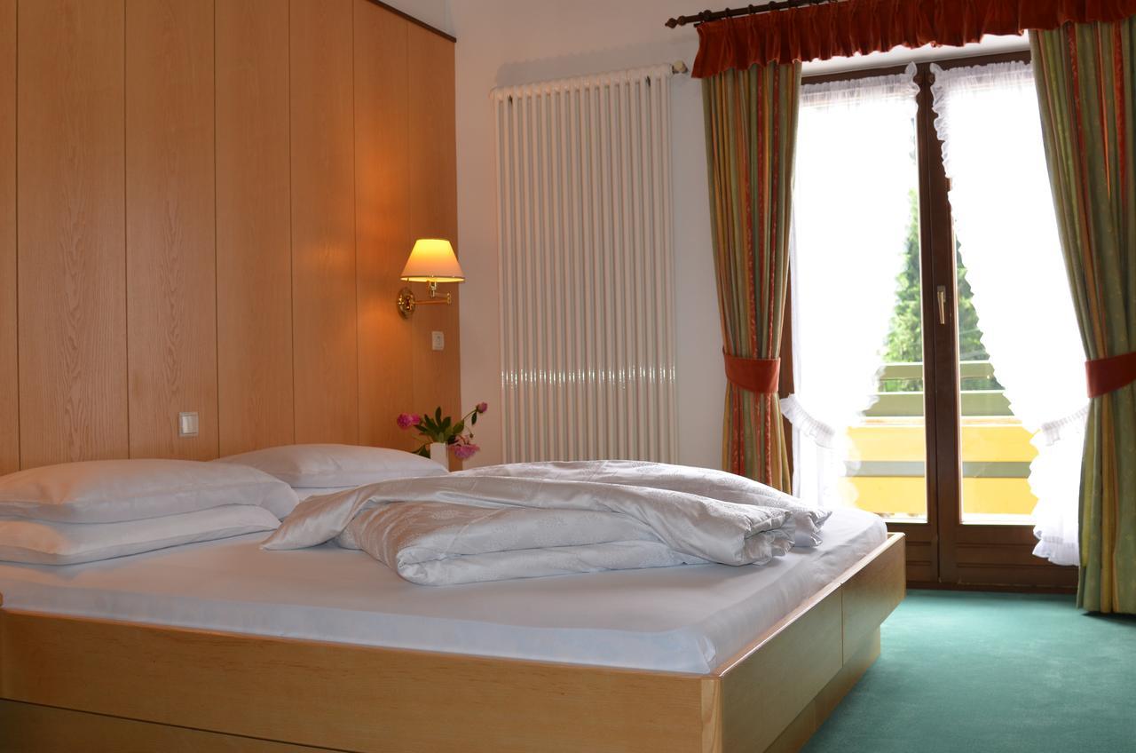 Hotel Brandl San Candido Zewnętrze zdjęcie